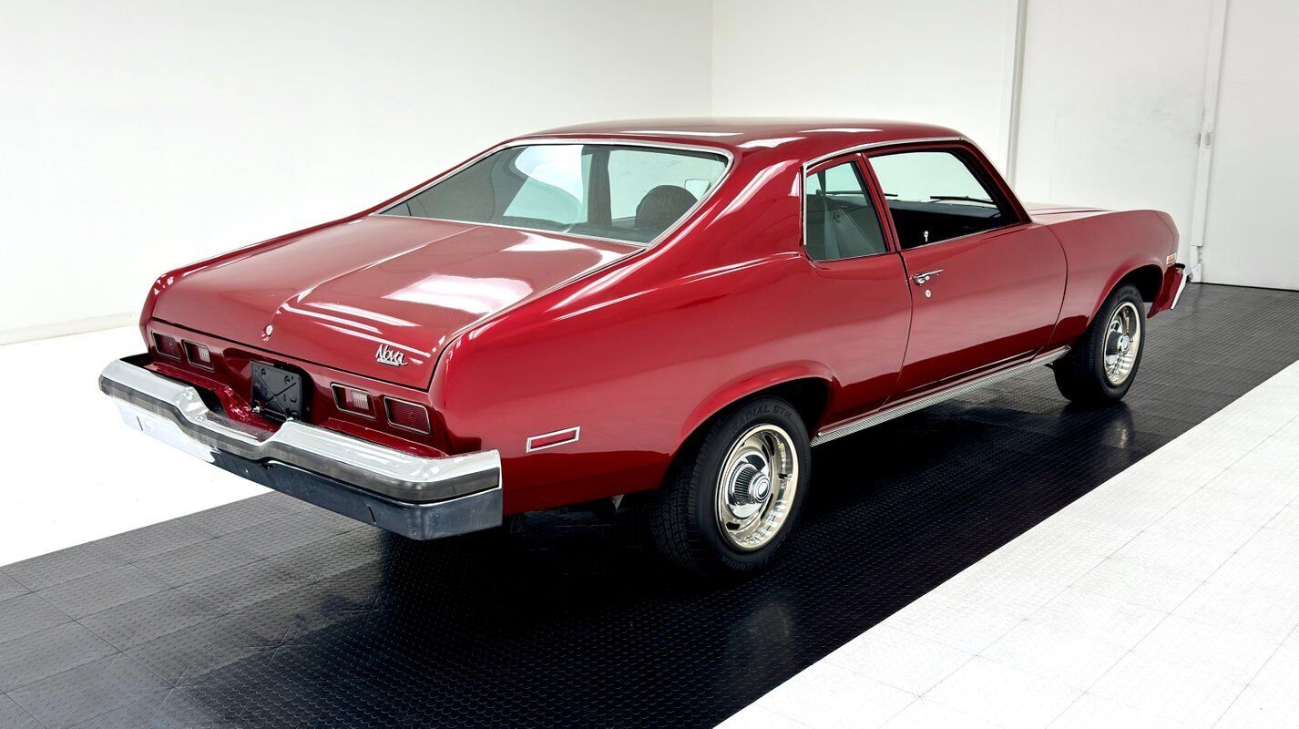 Chevrolet-Nova-1974-4