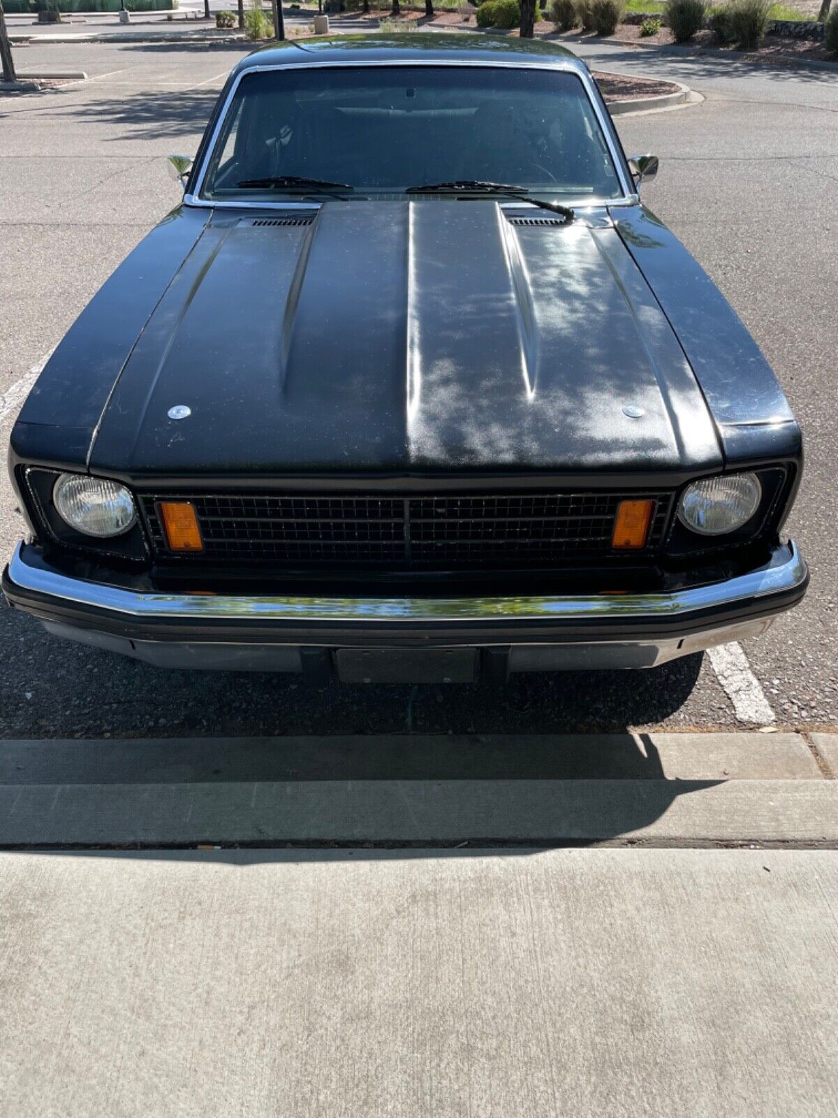 Chevrolet-Nova-1975-2