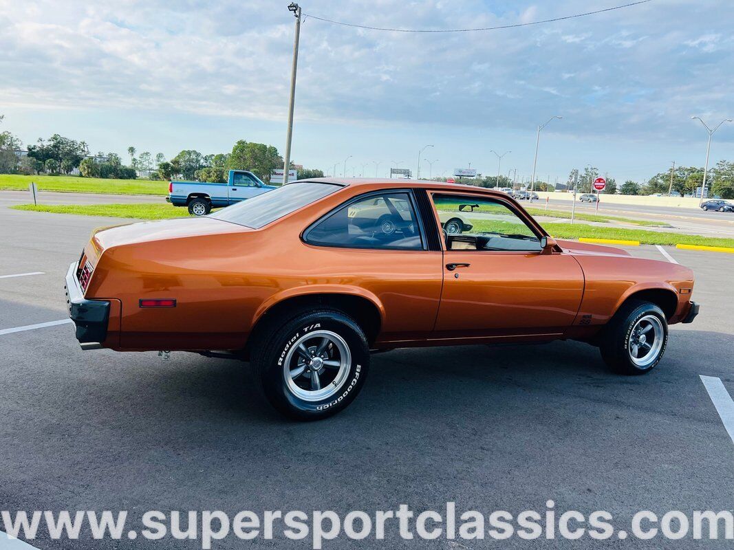 Chevrolet-Nova-Coupe-1976-5