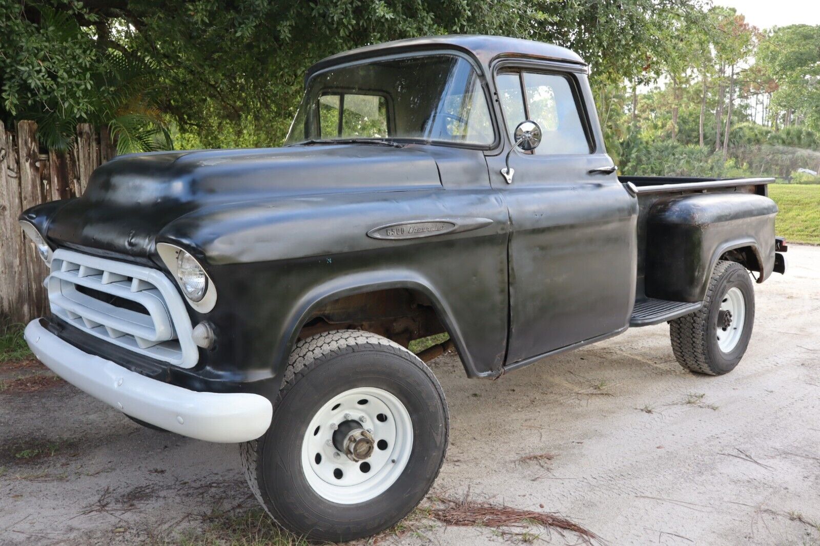 Chevrolet Other Pickups  1957