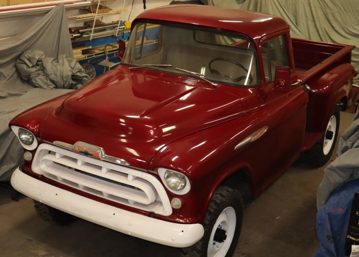 Chevrolet-Other-Pickups-1957-26