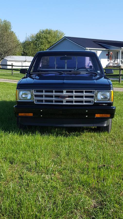 Chevrolet-S-10-1986-2