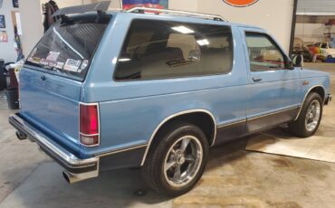 Chevrolet-S10-blazer-1987-1