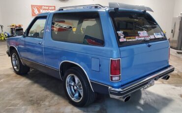 Chevrolet-S10-blazer-1987-3