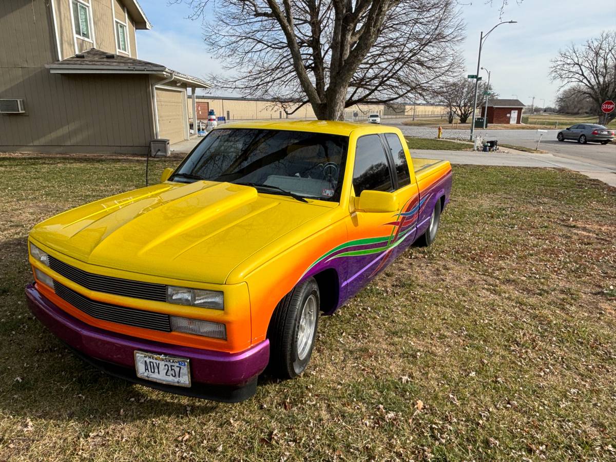 Chevrolet-Silverado-1500-1990-2