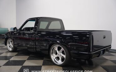 Chevrolet-Silverado-1500-Pickup-1988-10