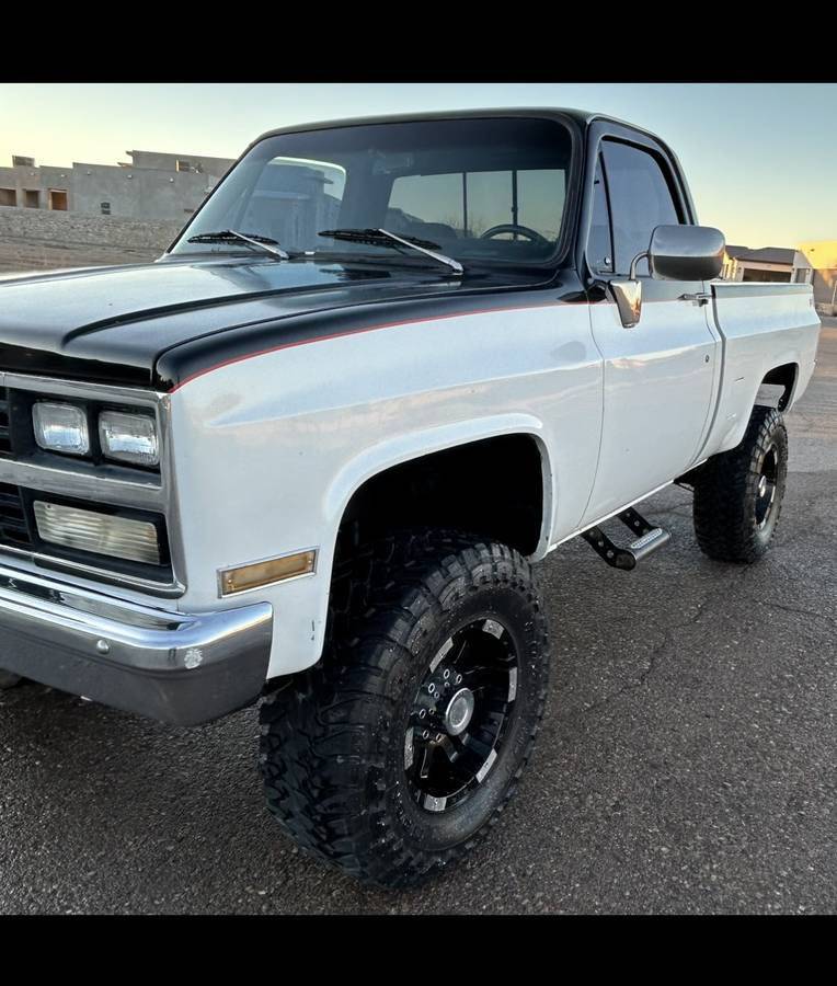 Chevrolet-Silverado-1983