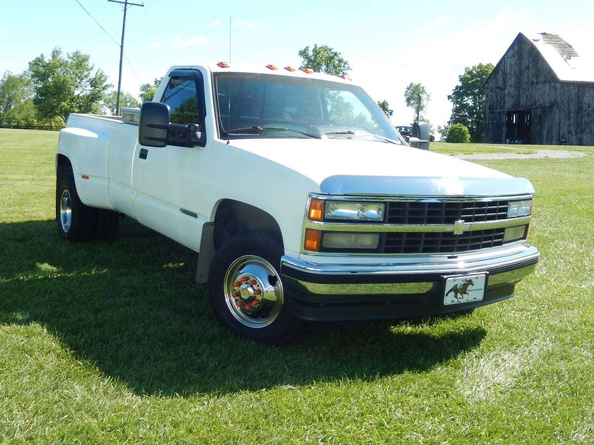 Chevrolet-Silverado-1989