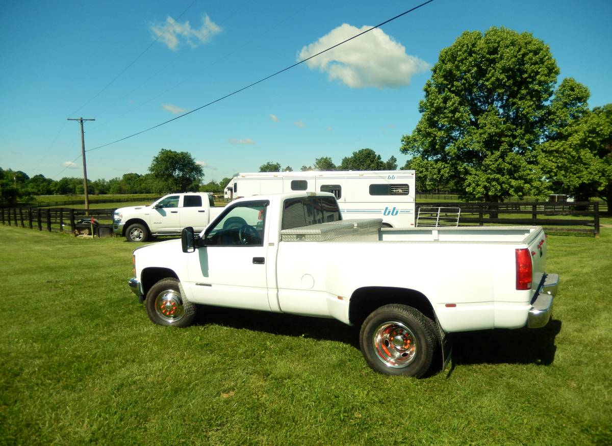 Chevrolet-Silverado-1989-3