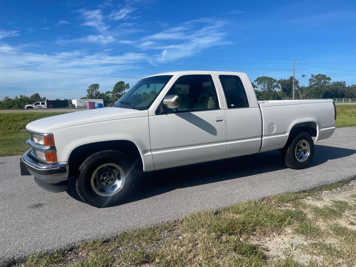 Chevrolet-Silverado-1993-1