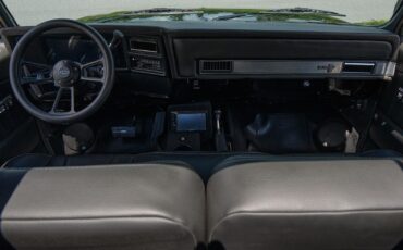 Chevrolet-Silverado-K10-1986-11