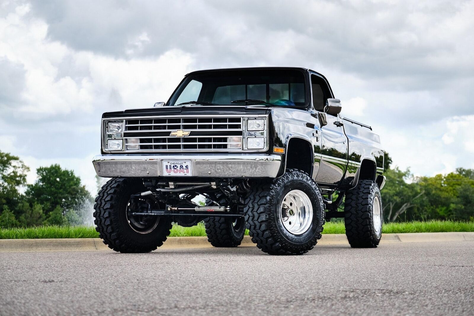 Chevrolet-Silverado-K10-1986-35