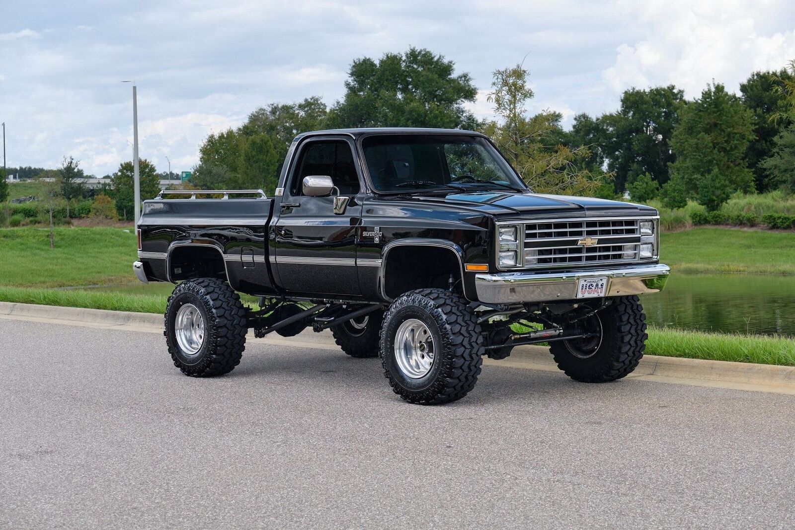 Chevrolet-Silverado-K10-1986-8