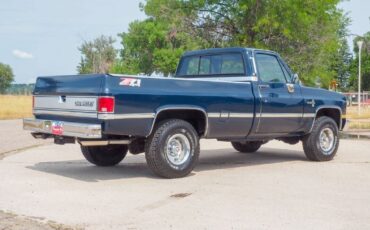 Chevrolet-Silverado-K10-1987-1