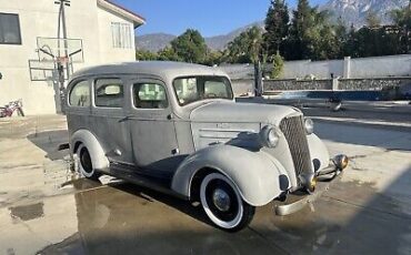 Chevrolet-Suburban-1937-1