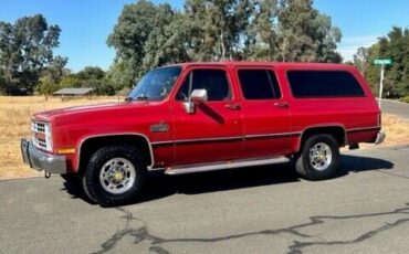 Chevrolet-Suburban-SUV-1986-3