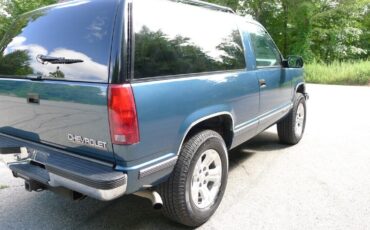 Chevrolet-Tahoe-SUV-1995-11