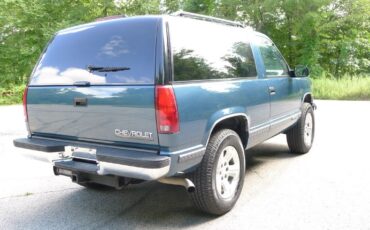 Chevrolet-Tahoe-SUV-1995-9