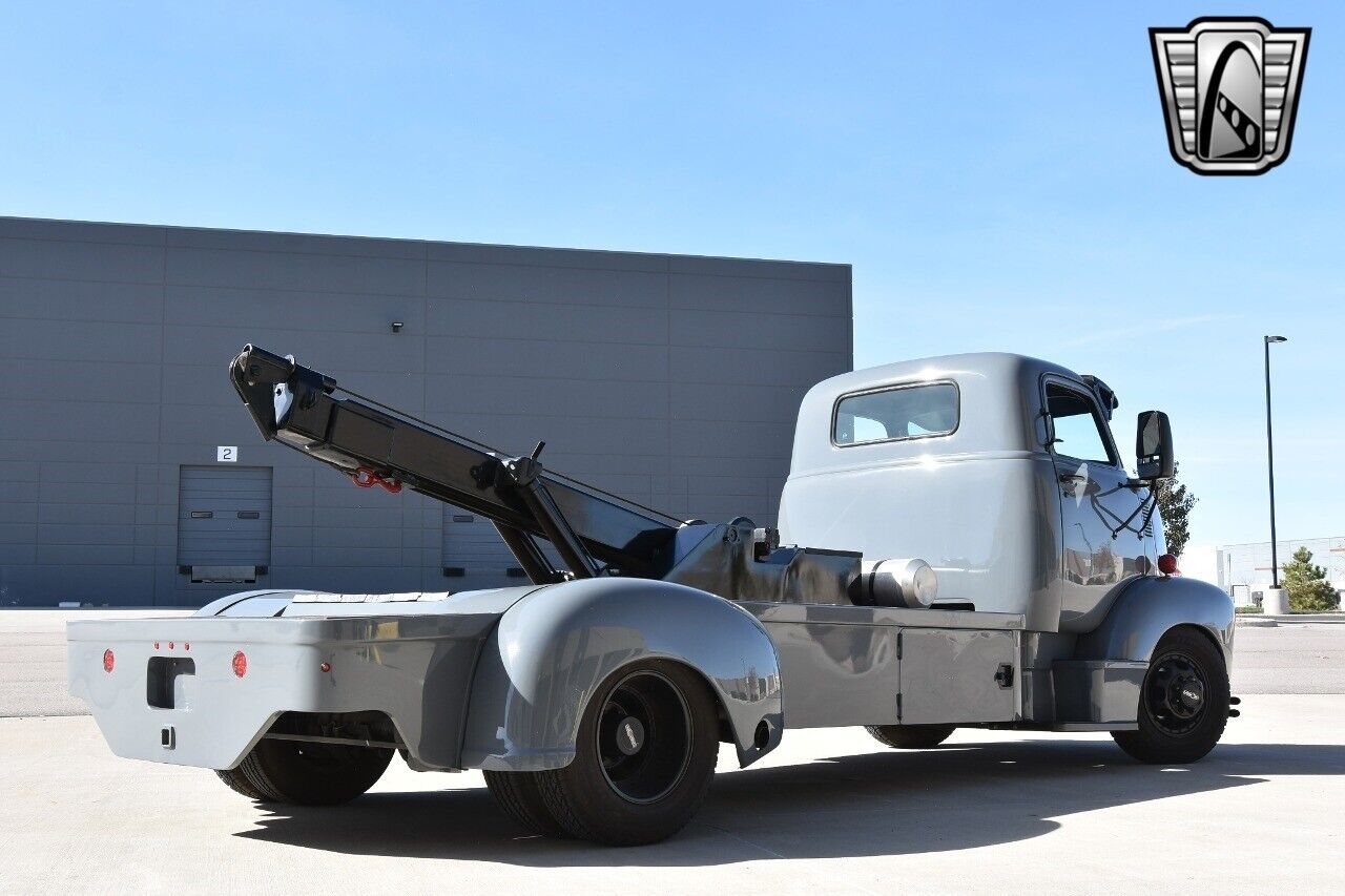 Chevrolet-Tow-Truck-1949-6