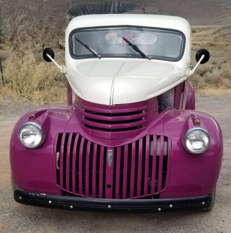 Chevrolet-Truck-1946-2