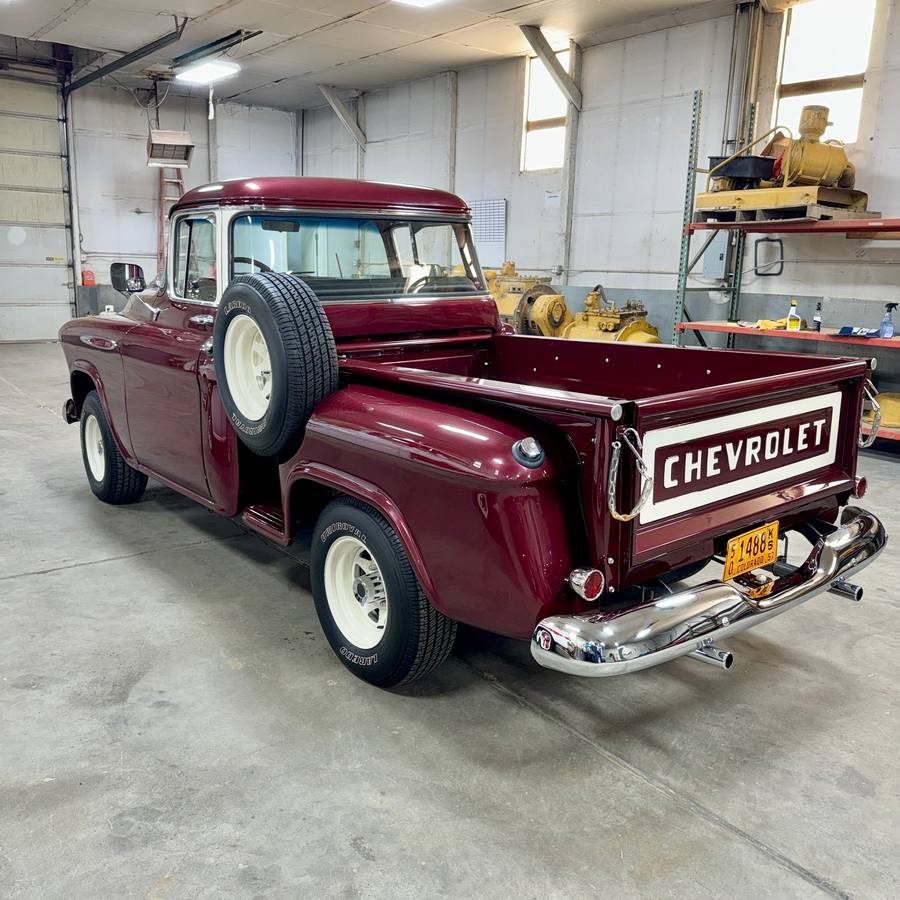 Chevrolet-Truck-1957-5