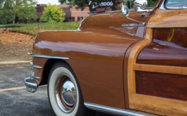 Chrysler-TOWN-AND-COUNTR-1948-9