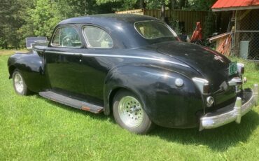 Chrysler-Windsor-1941-1