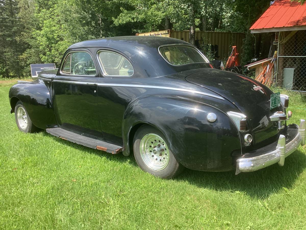 Chrysler-Windsor-1941-1