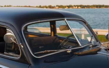 Chrysler-Windsor-Limousine-1947-28