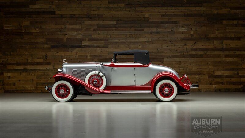 Cord-8-100A-Custom-Cabriolet-1932-1