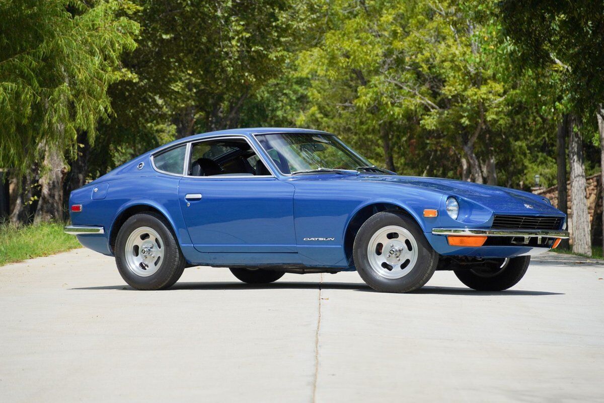 Datsun-240-Z-4-Speed-1971-12