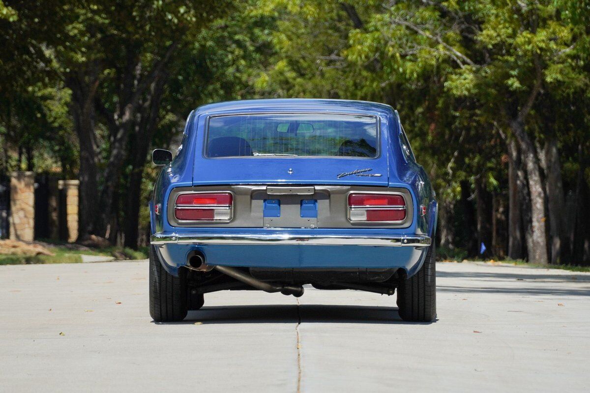 Datsun-240-Z-4-Speed-1971-7