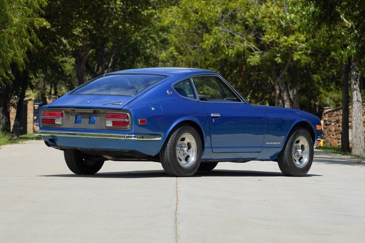 Datsun-240-Z-4-Speed-1971-9