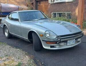 Datsun-240Z-1971-3