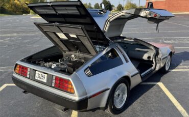 DeLorean-DMC-12-1981-16