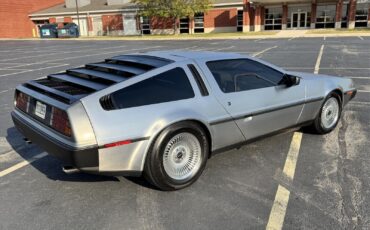 DeLorean-DMC-12-1981-4