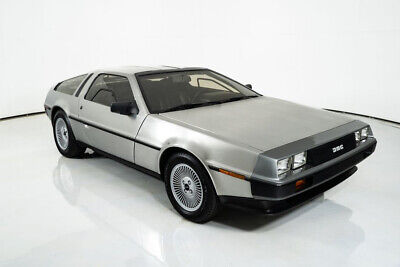 DeLorean-DMC-12-Coupe-1981-14