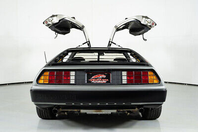 DeLorean-DMC-12-Coupe-1981-15