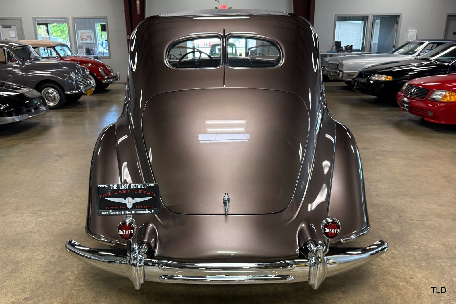 DeSoto-Series-SE-Airflow-Coupe-1934-3