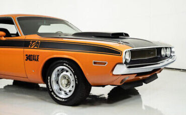 Dodge-Challenger-1970-17