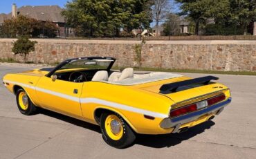 Dodge-Challenger-1970-2