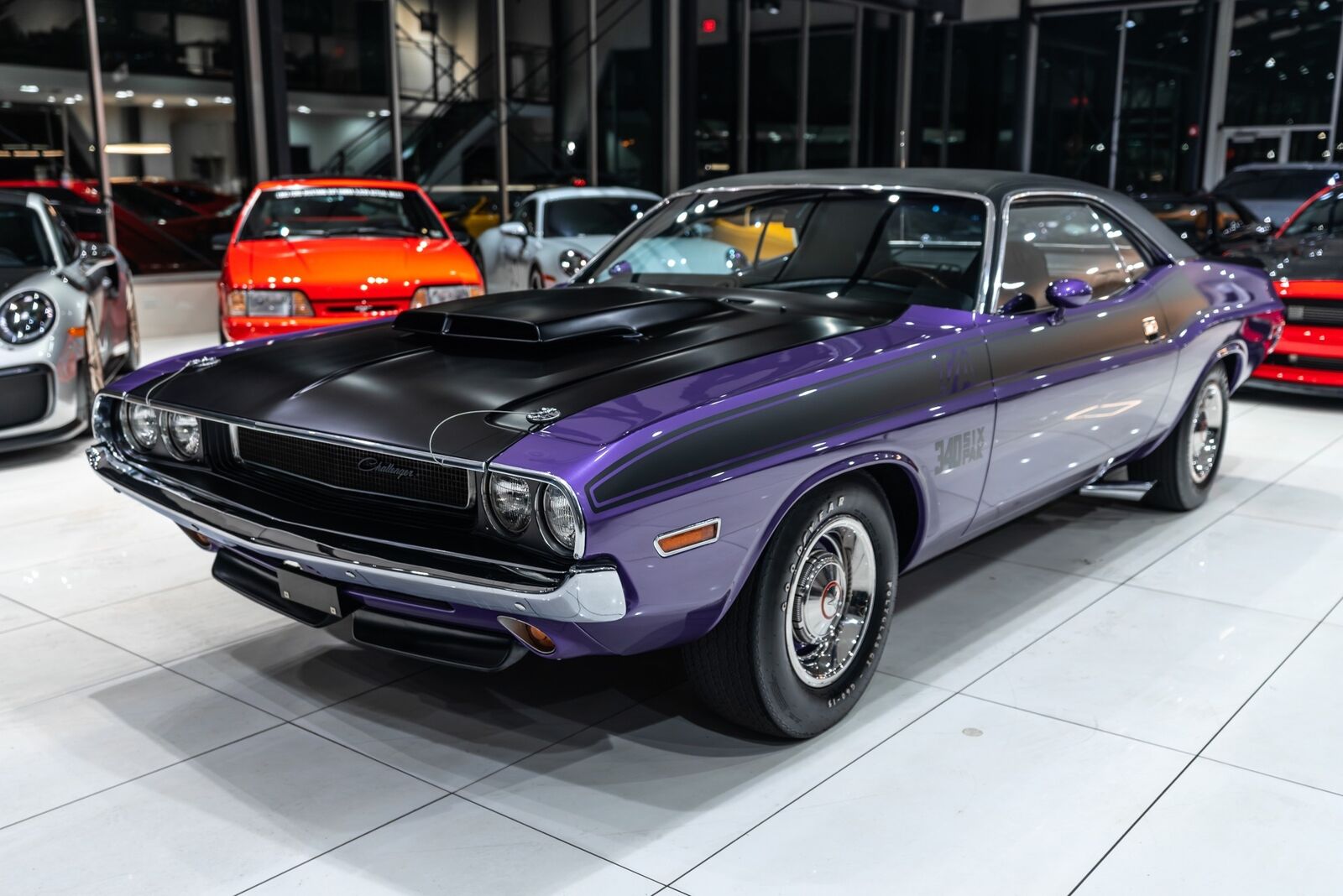 Dodge-Challenger-1970-24