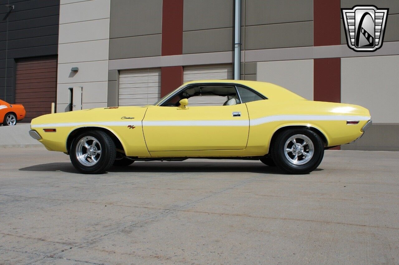 Dodge-Challenger-1970-3