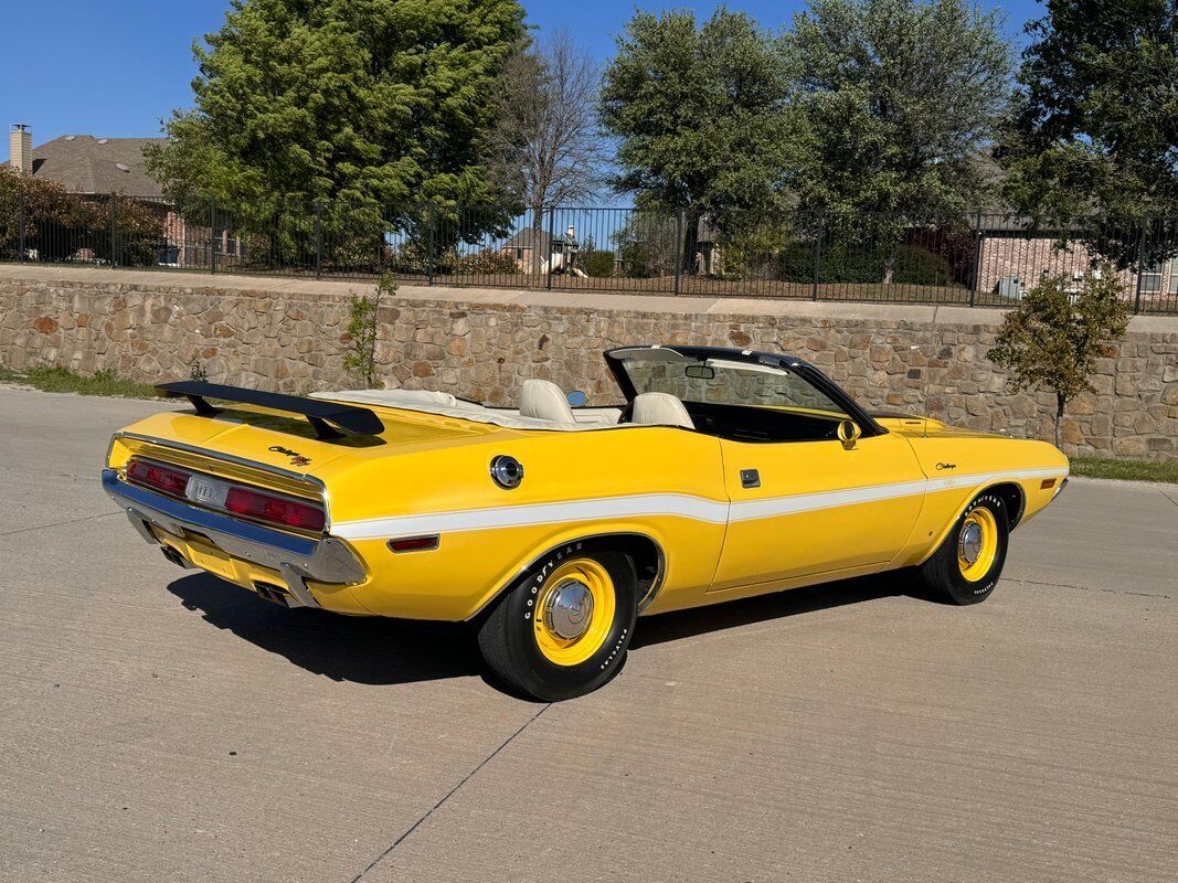 Dodge-Challenger-1970-3