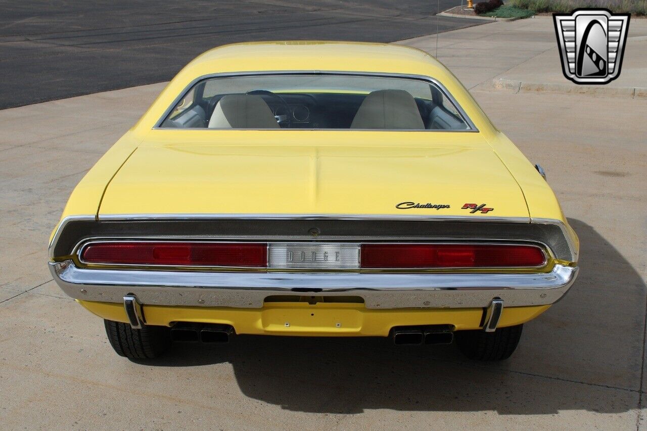 Dodge-Challenger-1970-5