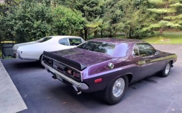 Dodge-Challenger-1972-10