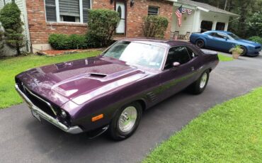 Dodge-Challenger-1972-9