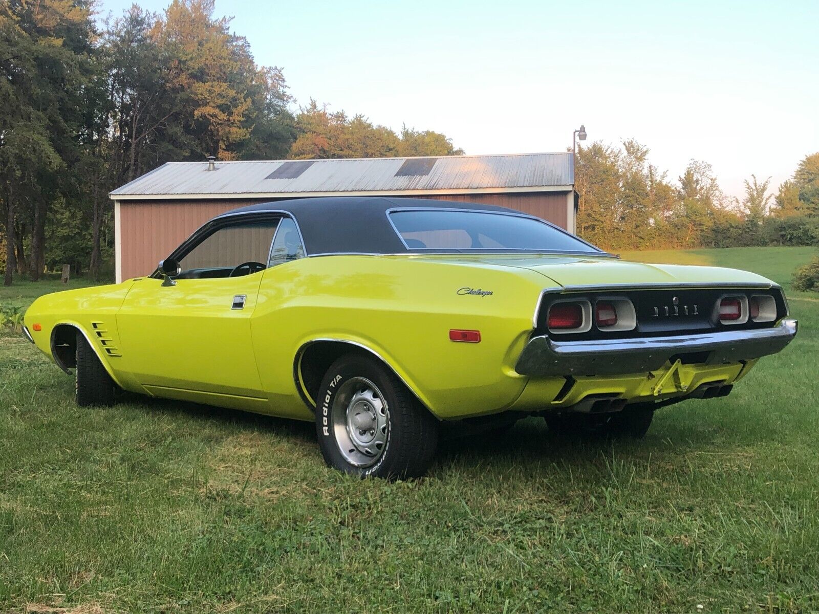 Dodge-Challenger-1974-7