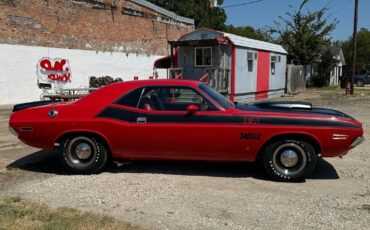 Dodge-Challenger-TA-1970-34