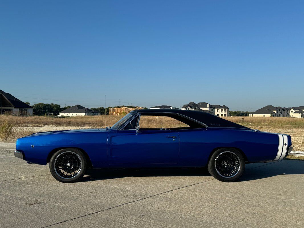 Dodge-Charger-1968-25